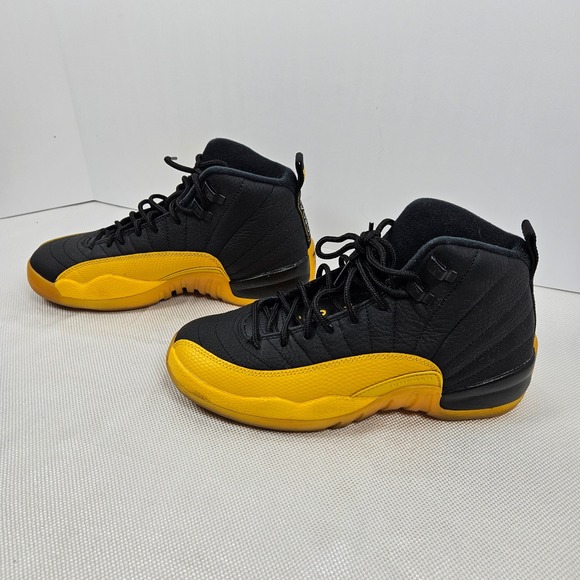 Air Jordan 12 Retro GS University Gold Black 153265-070 Boys Size 6.5Y Sneakers